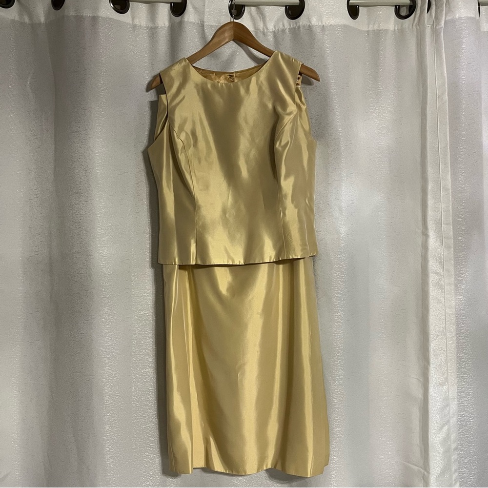 Jessica McClintock 2 piece Yellow slit Skirt and top for Cocktail